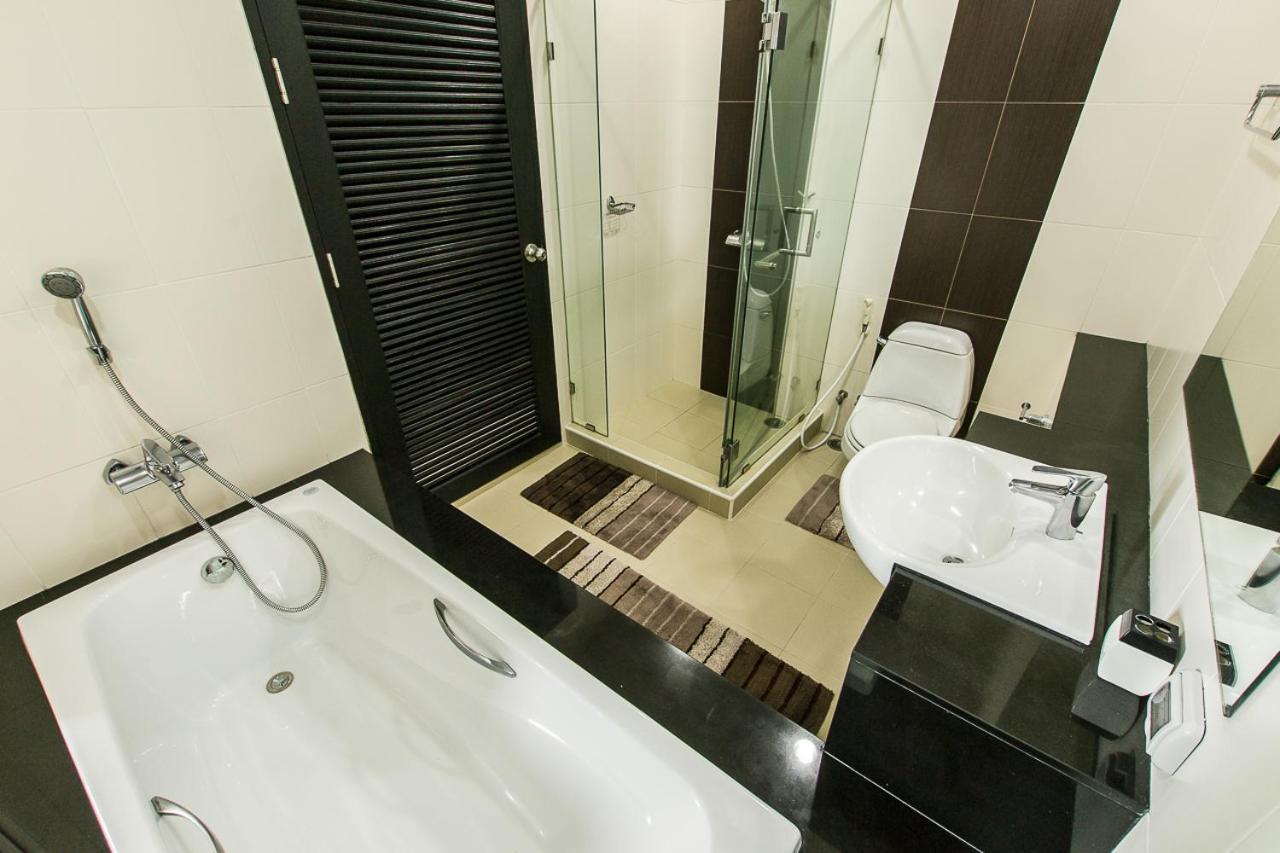 Veloche 2 Bedroom Apartment With Seaview Karon Exterior foto